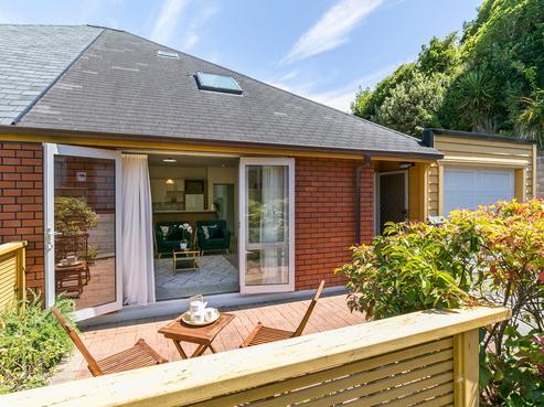 11 Futuna Close, Karori