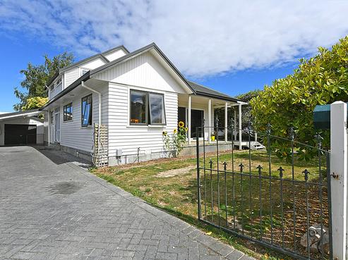 15 Whirinaki Crescent, Heretaunga