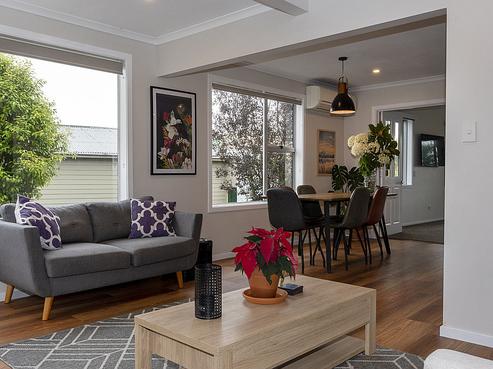 1290 Coast Road, Karitane