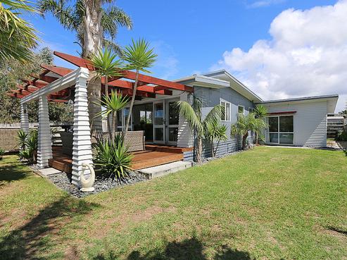 223A Ocean Road, Whangamata