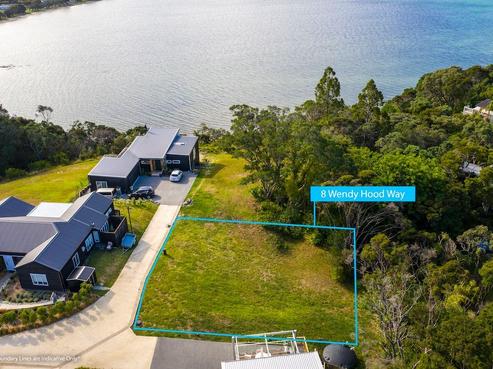 8 Wendy Hood Way, Snells Beach