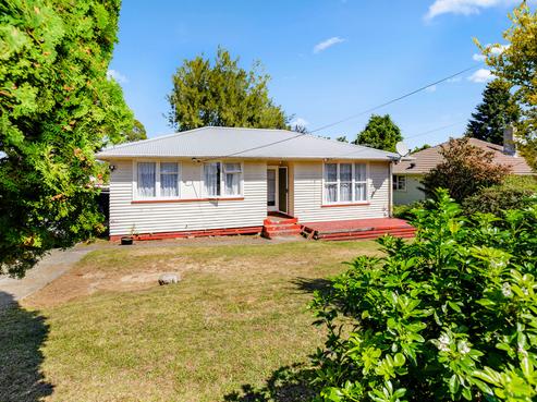 186 Sunset Road, Mangakakahi