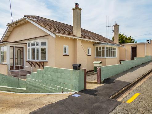 32 Stour Street, Oamaru