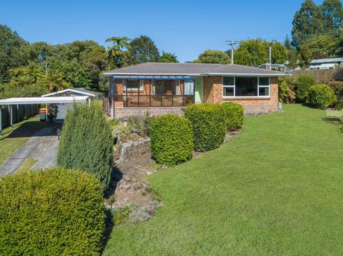 54 Island View Road, Western Heights