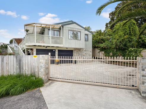 7A Tirimoana Road, Te Atatu South