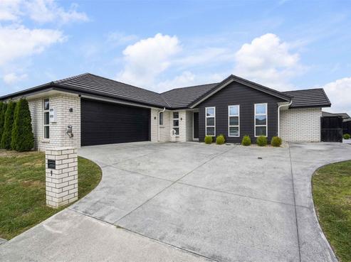 9 Trauzer Place, Flagstaff
