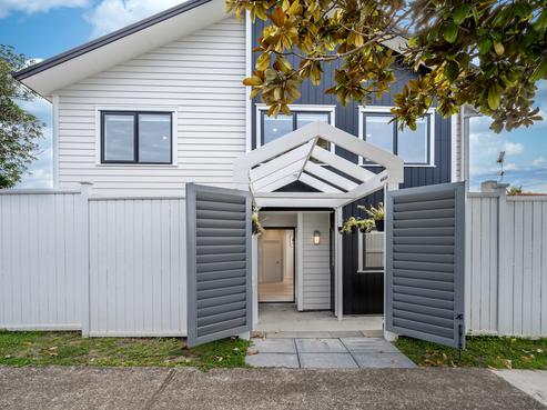 50A Botany Road, Botany Downs
