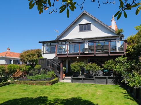 11 Sheen Street, Roslyn