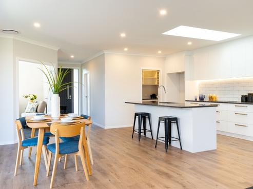 574 Lyndhurst Road, Frimley