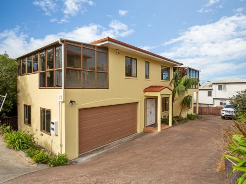 2 Pistachio Place, Goodwood Heights