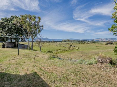 9 O'rourke Place, Otaki Beach