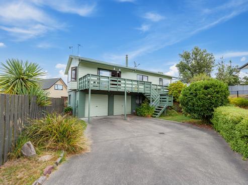 2/22 Karamu Street, Taupo
