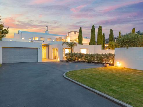133 Main Road, Redcliffs