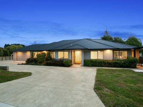 721 Grove Road, Te Pahu