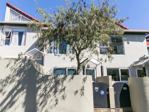 6/20 Thompson Street, Mount Cook