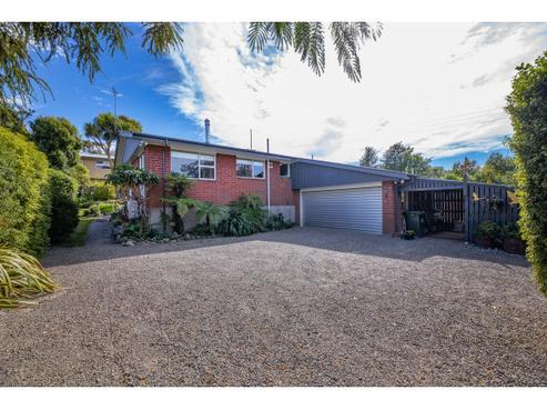 43 Osborne Road, Amberley