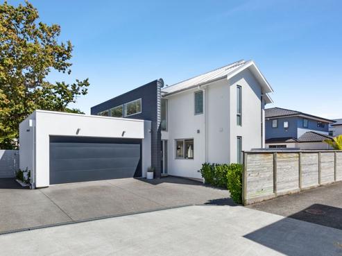 89 Woburn Road, Woburn