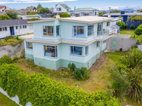9A Marchwiel Street, Marchwiel