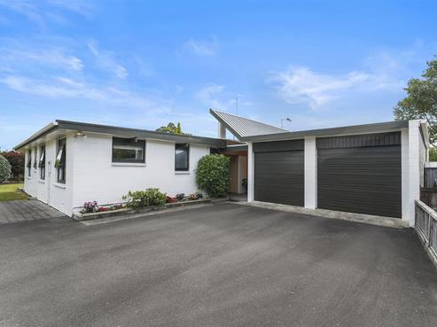9 Beverley Crescent, Hillcrest