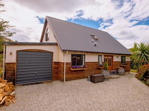 72A Bills Way, Wanaka