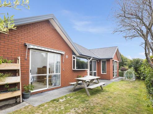 1/27 Staveley Street, Avonhead