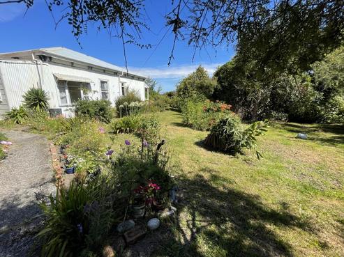 6 Greenfield Street, Hector