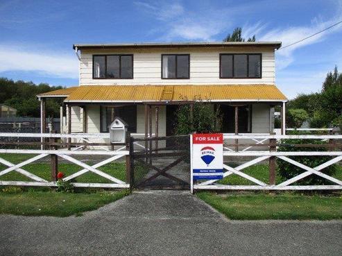 24 Helena Street, Lumsden