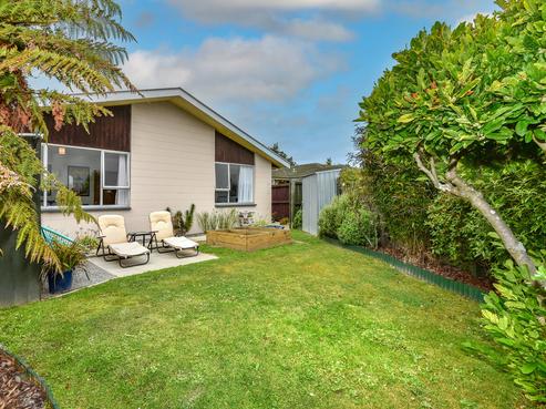 1/4 Roker Street, Somerfield