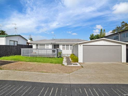 245A Beach Haven Road, Birkdale