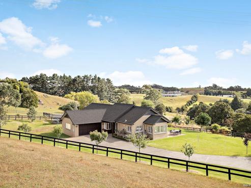 437 Runciman Road, Ramarama