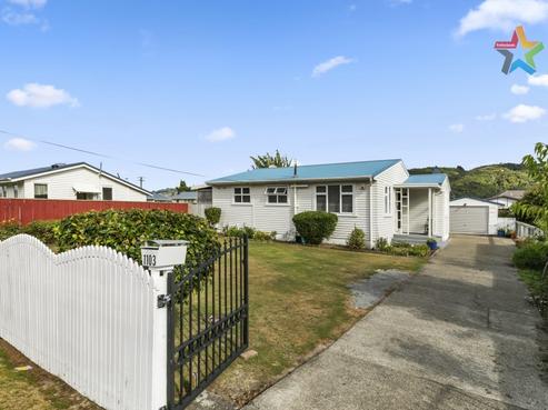 1103 High Street, Taita