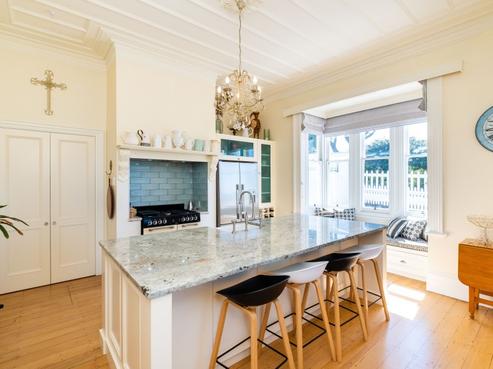 7 Sealy Road, Napier Hill