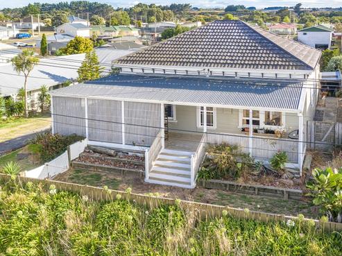 21 Ruapehu Street, Castlecliff