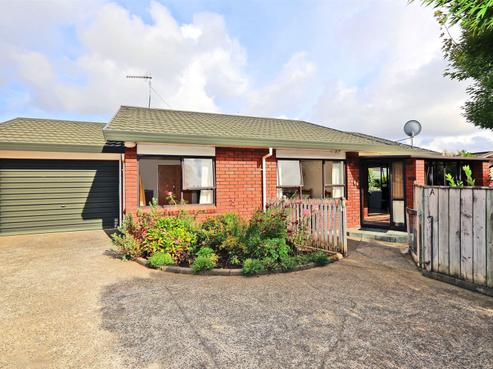 11A Lennon Grove, Havelock North