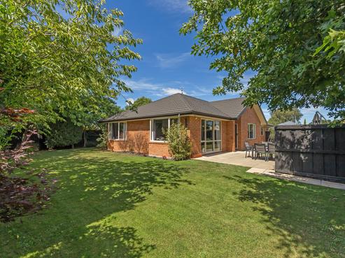 16 Ballymena Drive, Belfast