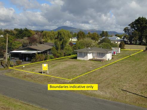 17 Middleton Road, Hannahs Bay