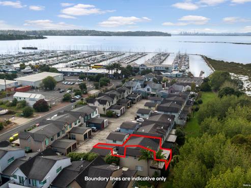 9H Clearwater Cove, West Harbour