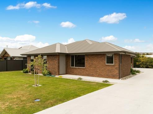 14 Plunket Street, Omakau