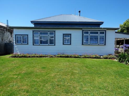 89 Peel Street, Westport