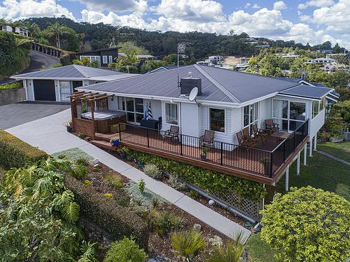4 Ewing Road, Riverside