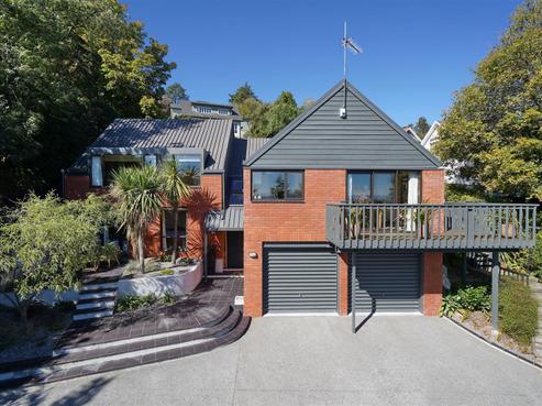 292 Centaurus Road, Hillsborough