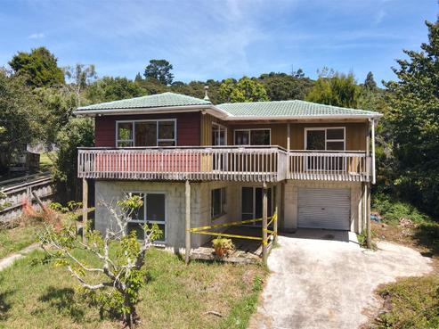 46 Mountain Road, Henderson Valley