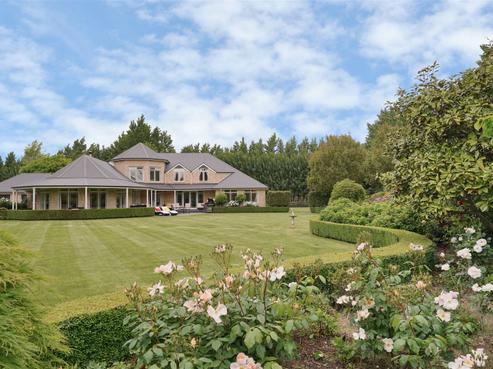 547 Yaldhurst Road, Yaldhurst