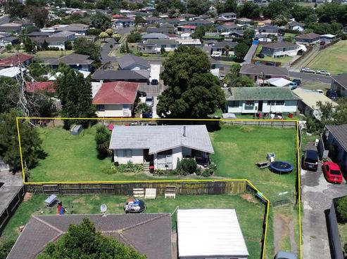 14 Desmond Place, Otara