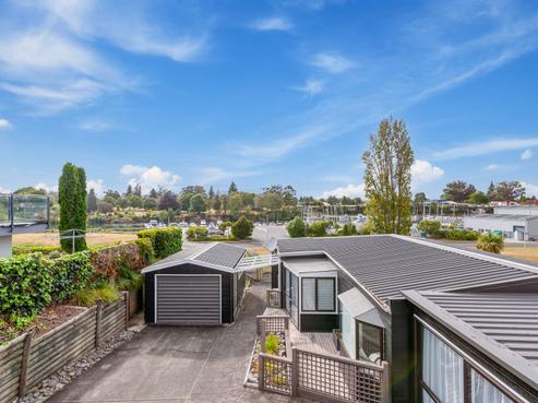 2/62 Noble Street, Nukuhau