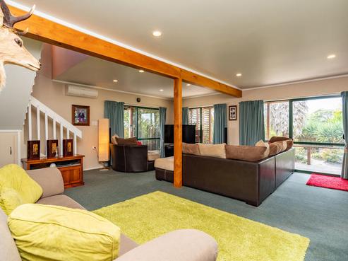 1 Ferry Road, Waipu