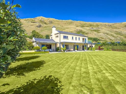 17 Foxglove Heights, Wanaka