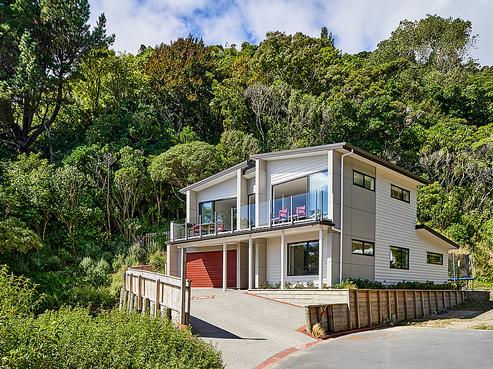 35 Nikau Street, Eastbourne