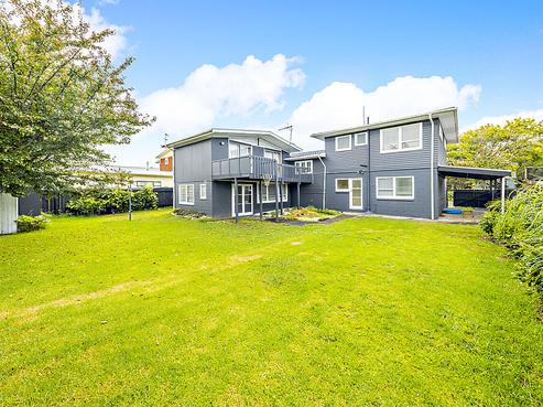 10 Sunnypark Avenue, Rosehill