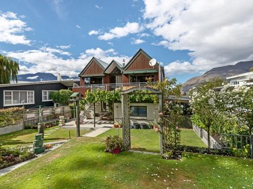 77 Thompson Street, Queenstown Central